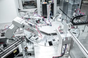 Stanowiska automatyczne i zrobotyzowane